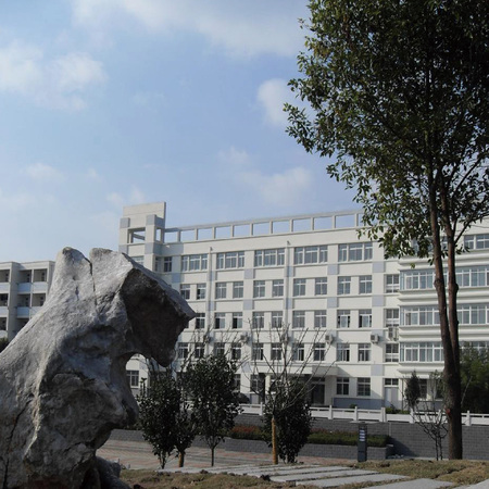 泰州市姜堰区励才实验学校